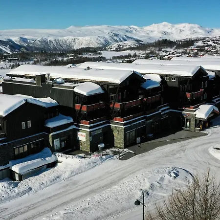 Perfect Family Retreat With Spacious Living Area Apartman