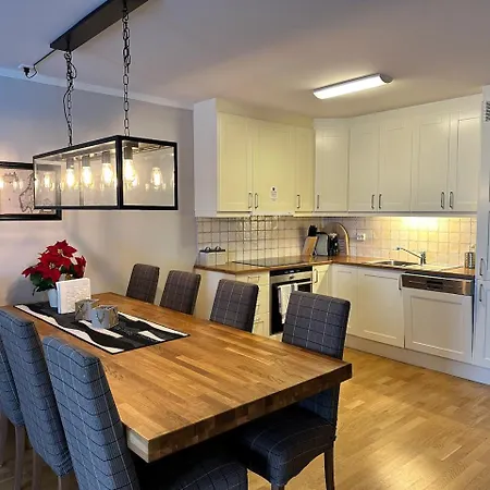 Apartamento Perfect Family Retreat With Spacious Living Area *
